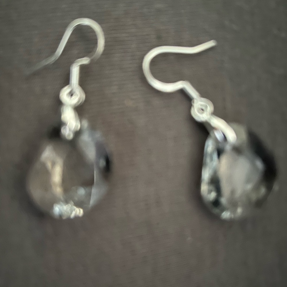 White Crystal on Sterling Silver - Picture 3 of 6